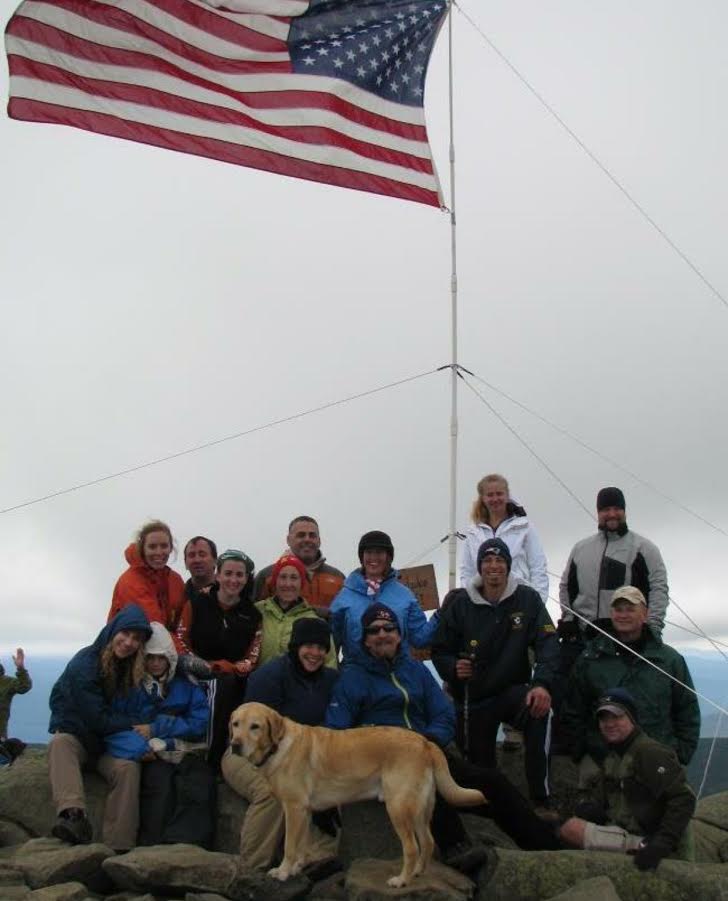 minus 33 merino wool clothing, start as a group and end as a group, flags on the 48.