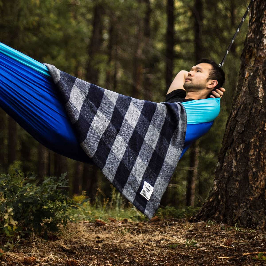 White Mountain Woolen Camp Throw Blanket - M33#color_gray-and-blue-plaid
