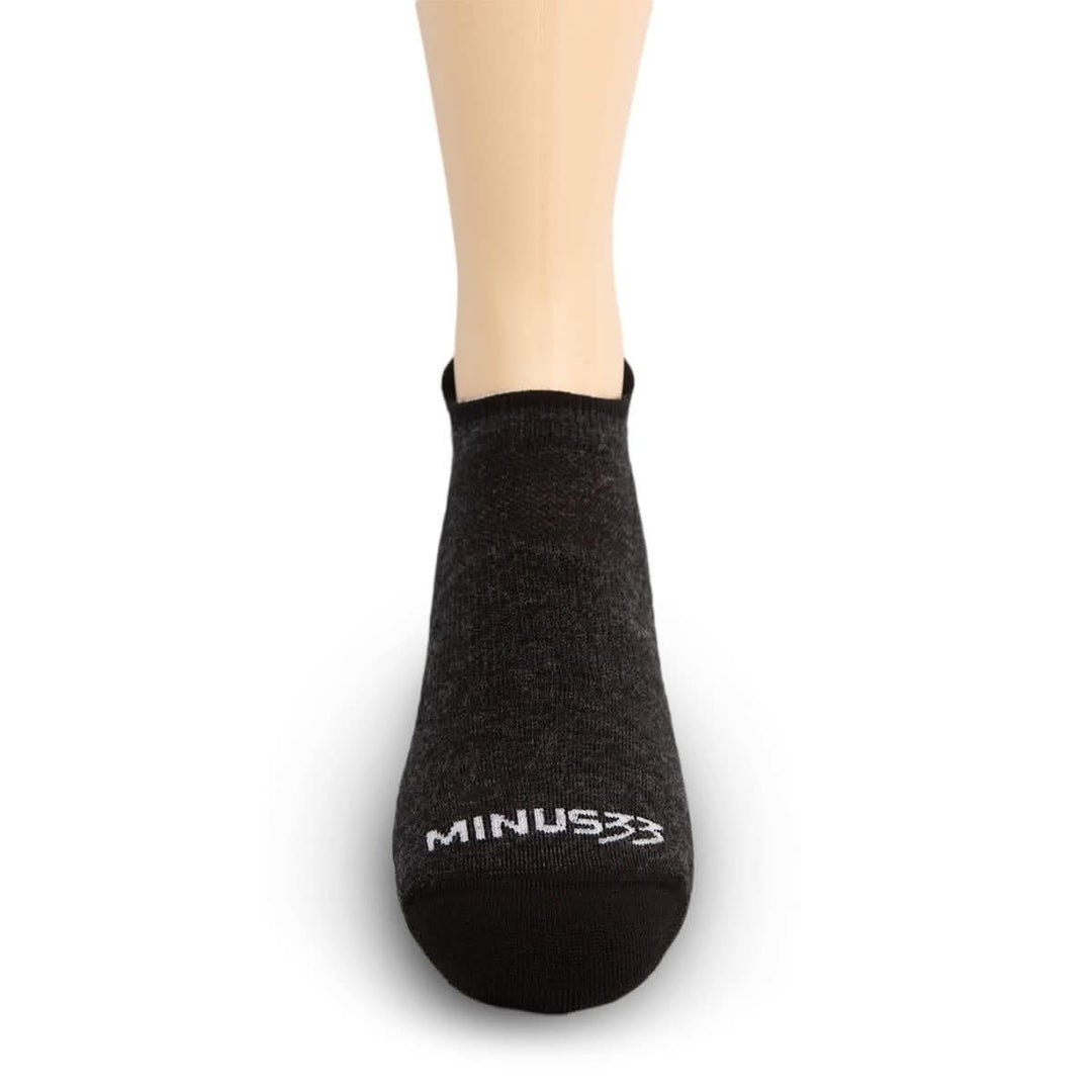 Mountain Heritage Lightweight No Show Tab Socks Black #color_black