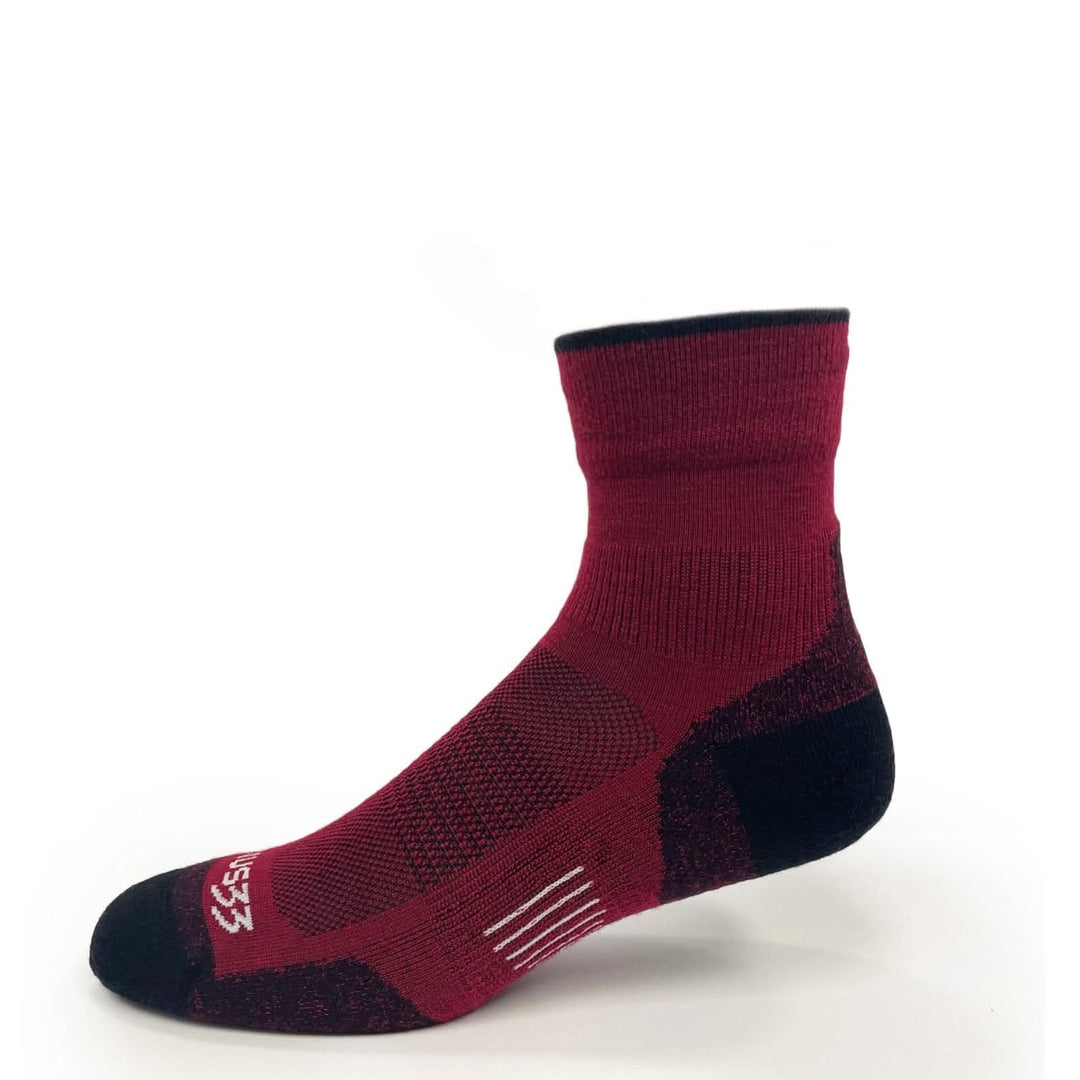 Mountain Heritage Micro Weight Full Cushion Mini Crew Socks #color_true-red
