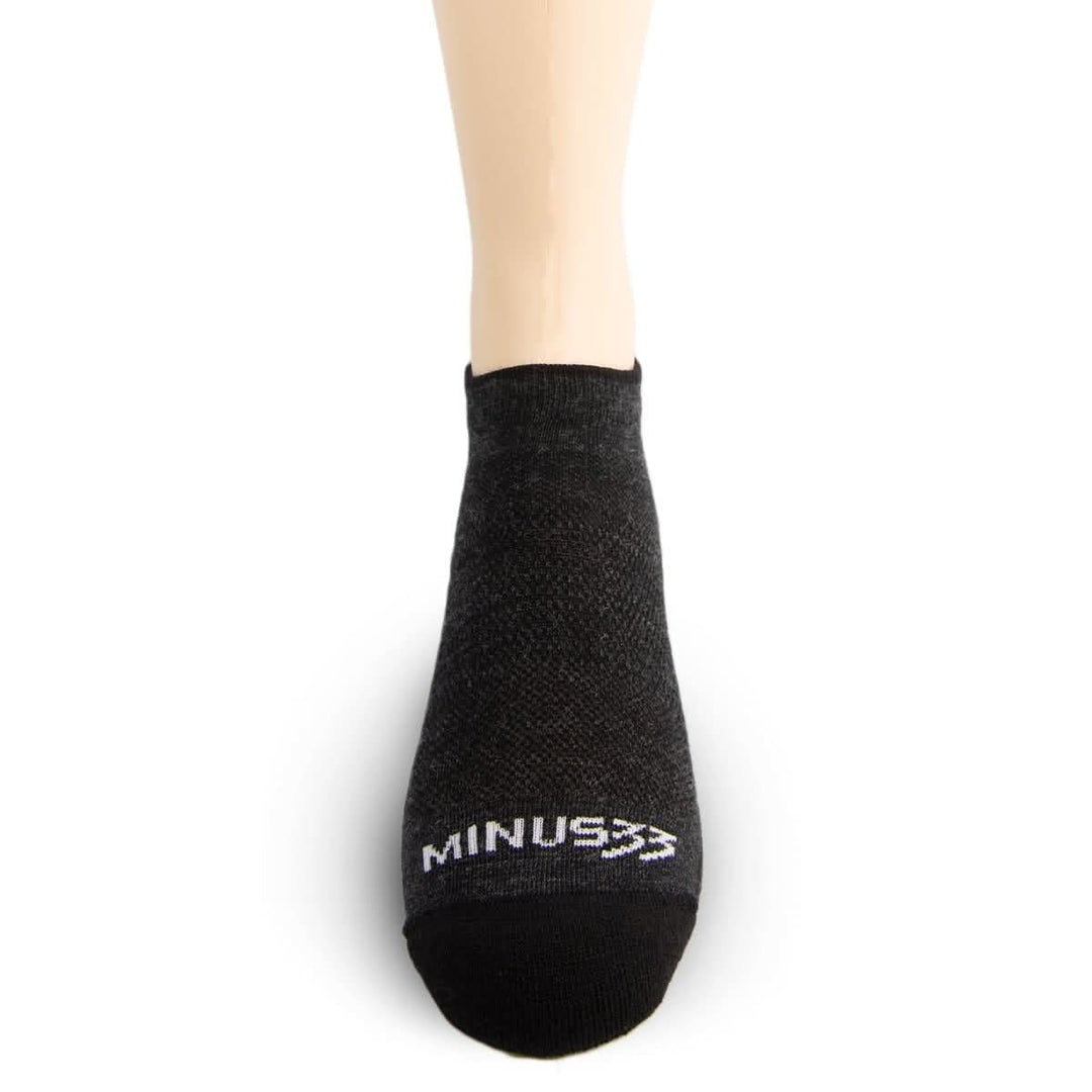 Mountain Heritage Micro Weight No Show Liner Socks Black #color_black